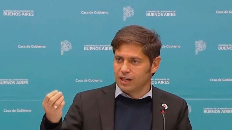 Axel Kicillof en una conferencia de prensa