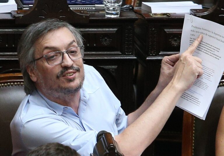 Máximo Kirchner durante una sesión en la Cámara de Diputados