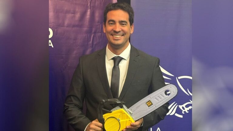 Adrián Ravier, nuevo vocero presidencial