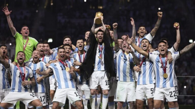 Jugadores de la Selección argentina celebrando un gol
