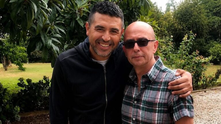 Carlos Indio Solari y Juan Román Riquelme