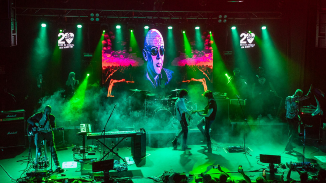 Indio Solari en concierto en el Estadio Único de La Plata