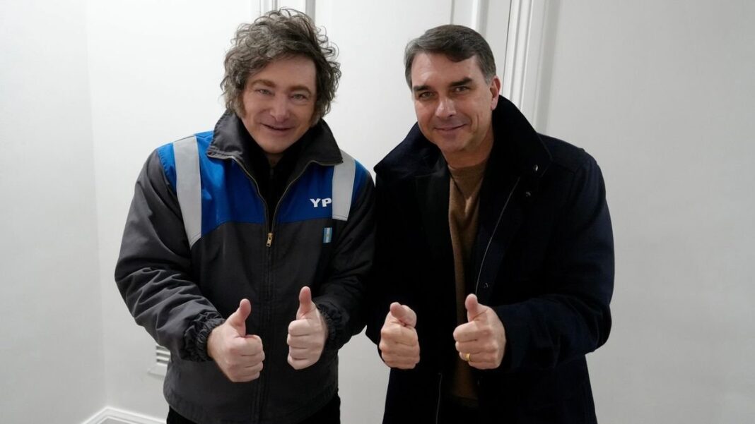 Presidente Javier Milei en reunión de gobierno