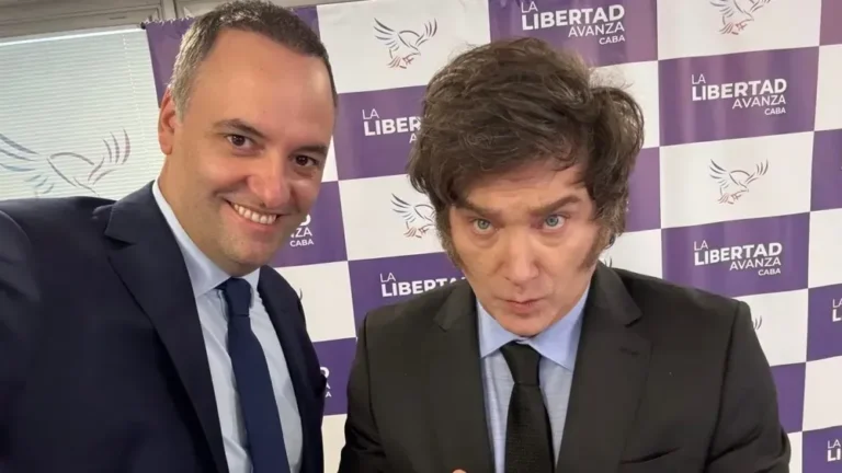 Javier Milei habla en entrevista desde Madrid sobre Manuel Adorni