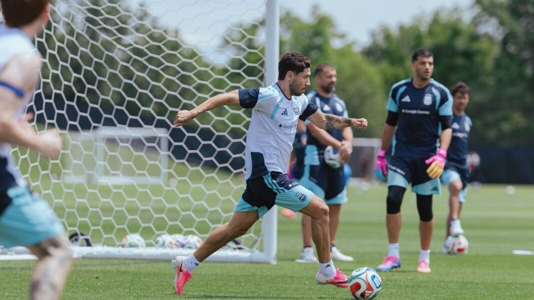 Jugadores de la selección argentina durante el partido ante Jordania en el Mundial 2026