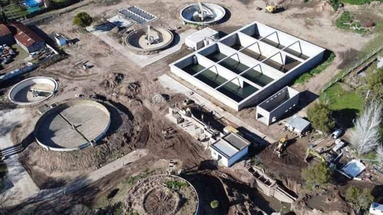 Planta cloacal en construcción en Saladillo