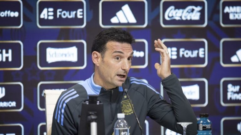 Lionel Scaloni en conferencia de prensa