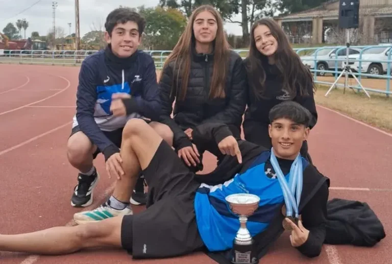 Benjamín Luján con medallas doradas en el Nacional U16