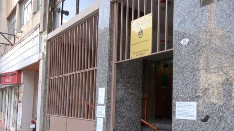 Fachada de tribunales de Bahía Blanca