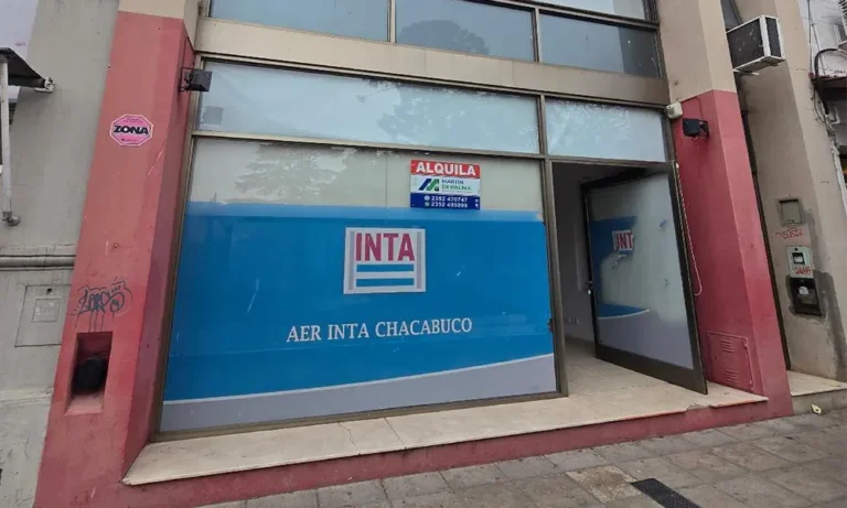 Oficina de la Agencia de Extensión Regional INTA Chacabuco cerrada