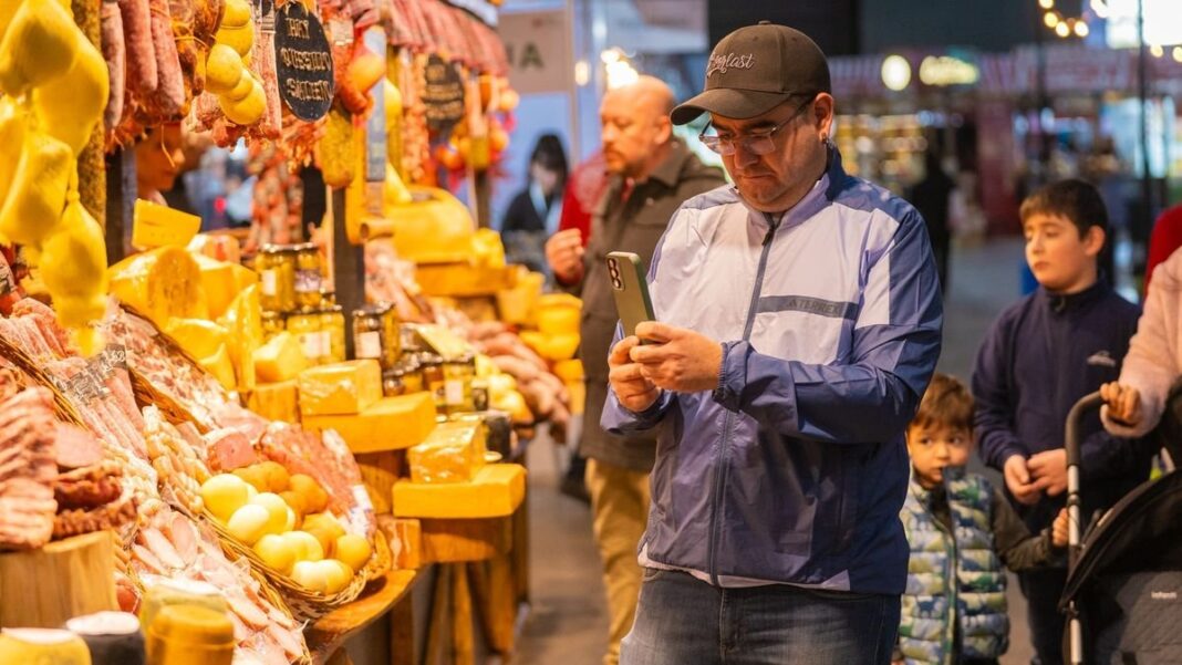 Stand de la provincia de Buenos Aires en la feria Caminos y Sabores