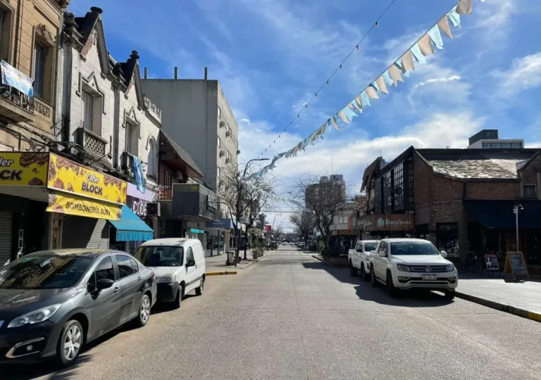 Calles vacías de Junín durante el partido de la Selección argentina ante Egipto