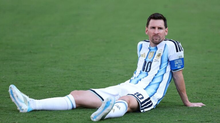 Lionel Messi con la camiseta de la selección argentina tras la final del Mundial 2026