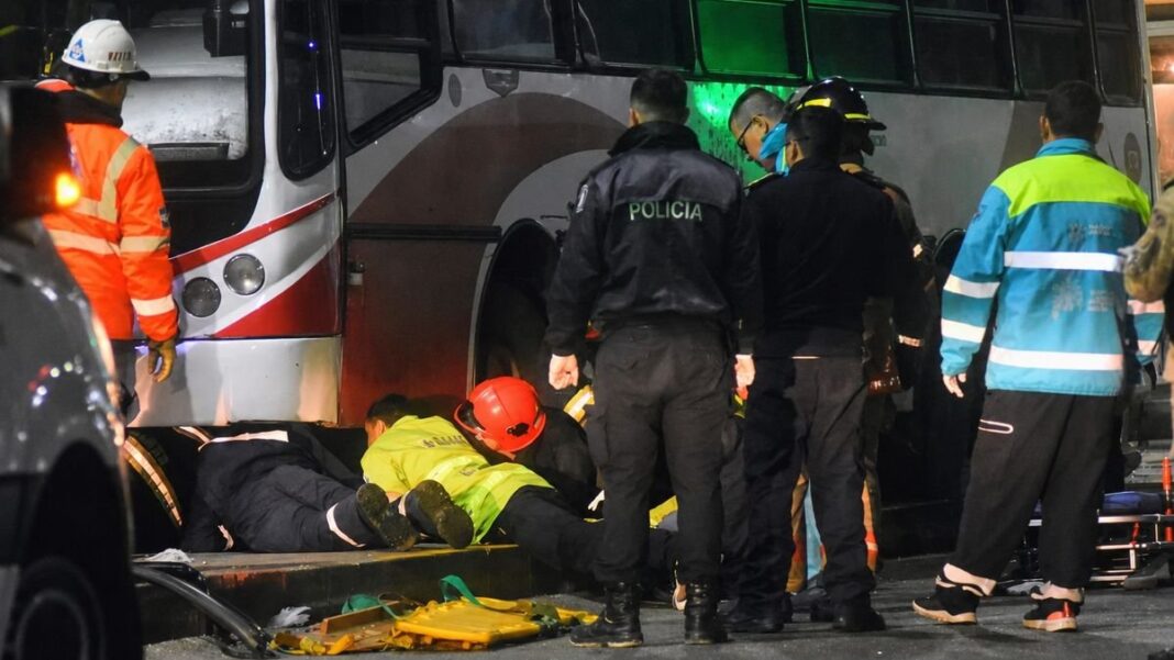 Colectivo accidentado en el skatepark de Mar del Plata