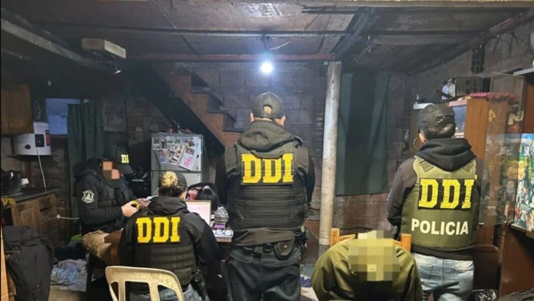 Operativo policial en Mar del Plata con allanamientos y detenidos