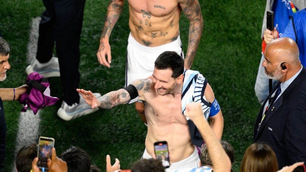 Lionel Messi durante el partido Argentina vs Suiza por los cuartos de final del Mundial