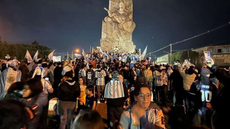 Cartel de prohibición de venta de alcohol en la vía pública en Necochea