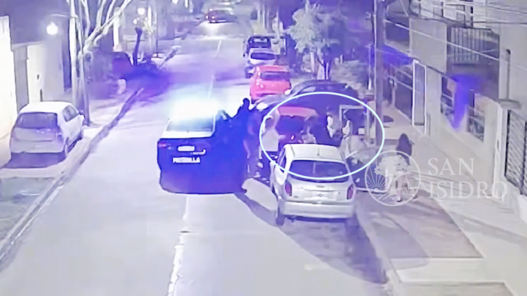 Policía de San Isidro reanima a un bebé en Villa Adelina