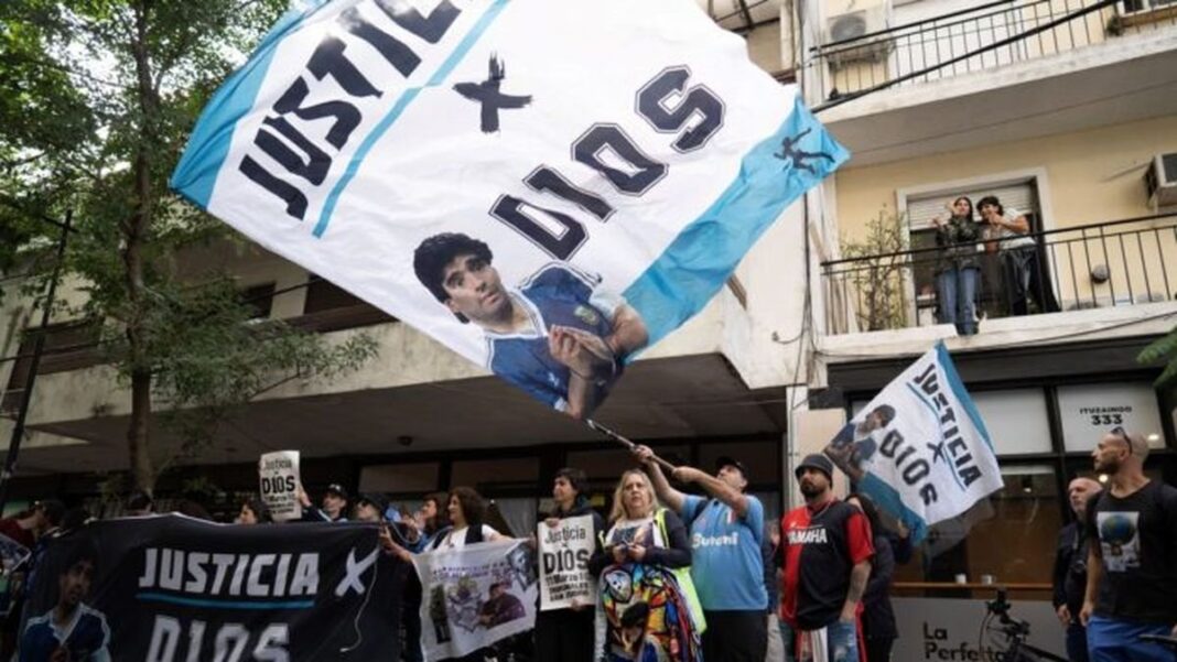 Tribunal durante el juicio por la muerte de Diego Maradona