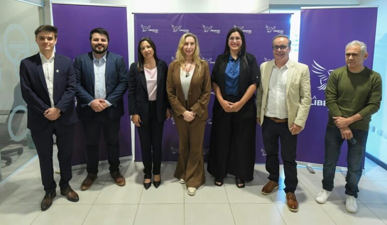 Karina Milei en acto partidario