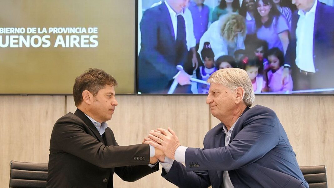 Axel Kicillof y Sergio Ziliotto en un encuentro institucional