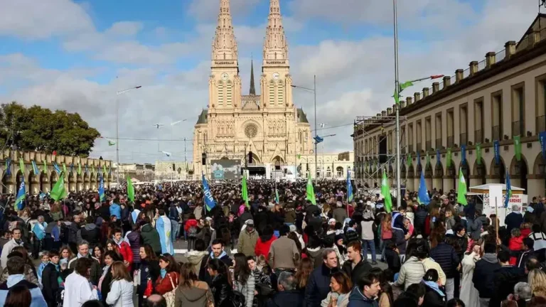 Estampa oficial de la 52ª Peregrinación Juvenil a Luján