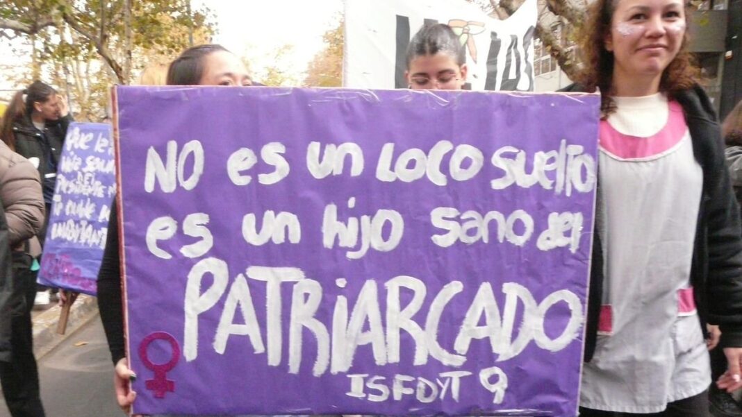 Gráfico con estadísticas de femicidios en Argentina según informe de MuMaLá
