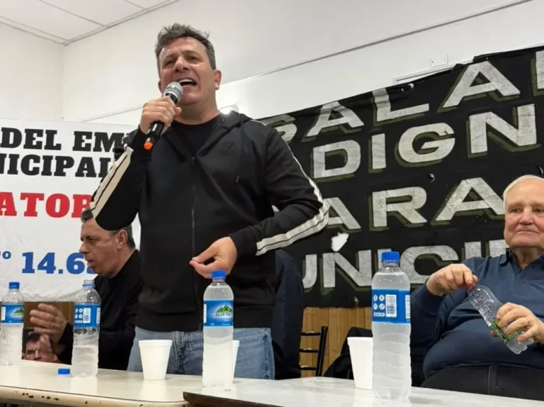 Reunión de la Federación de Sindicatos Municipales Bonaerenses (Fesimubo) para definir plan de lucha