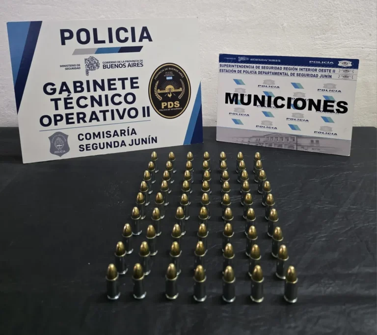 Pistola Glock secuestrada en allanamiento en Junín