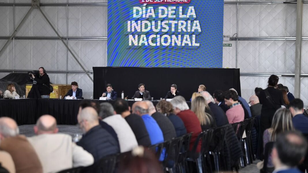 Acto de la UIPBA por el Día de la Industria en Morón