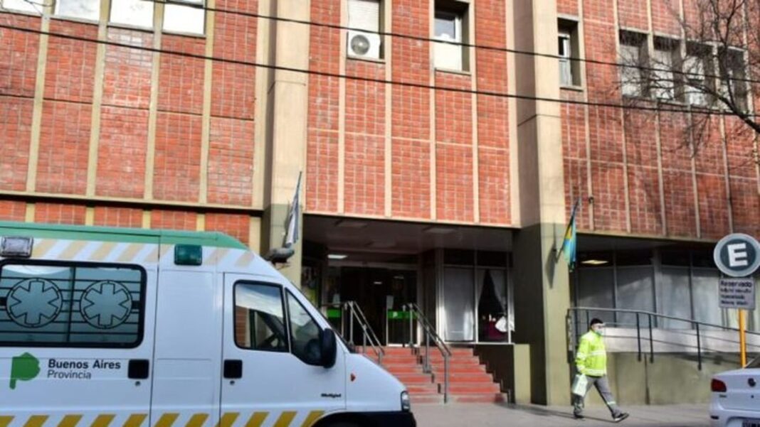 Fachada del Hospital Materno Infantil de Mar del Plata, donde permanece internada la adolescente baleada