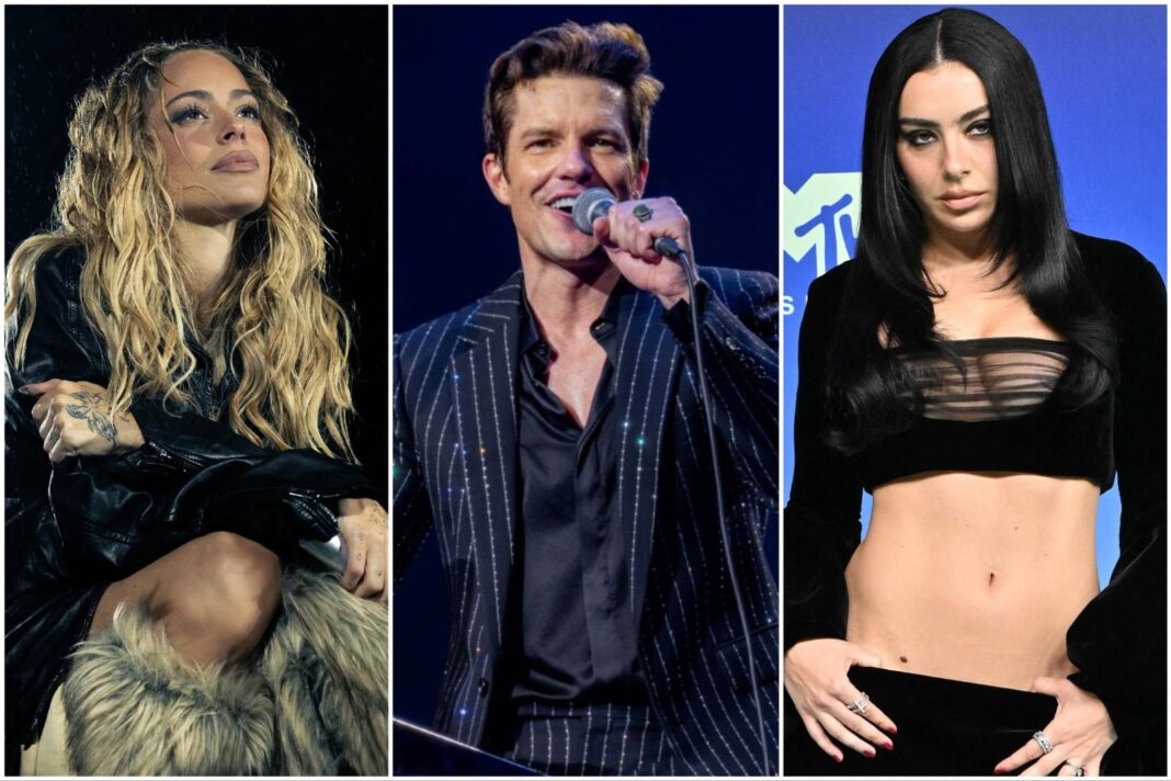 Logo de Lollapalooza Argentina sobre fondo con los nombres de los artistas principales de la edición 2027